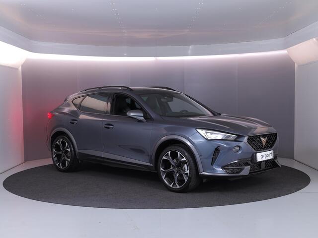 Cupra Formentor 1.4 e-Hybrid Performance 204 pk Automaat | Navigatie | Parkeersensoren (Park assist) | Achteruitrijcamera | Stoel/stuur verwarming |