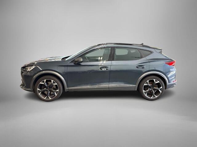 Cupra Formentor 1.4 e-Hybrid 245pk DSG VZ Performance · Panoramadak · 360 Camera · Wegklapbare Trekhaak · Leder · Elek. Voorstoel · Apple/Android Car Play · 19'' Inch ·