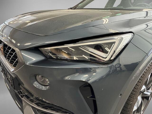 Cupra Formentor 1.4 e-Hybrid 245pk DSG VZ Performance · Panoramadak · 360 Camera · Wegklapbare Trekhaak · Leder · Elek. Voorstoel · Apple/Android Car Play · 19'' Inch ·
