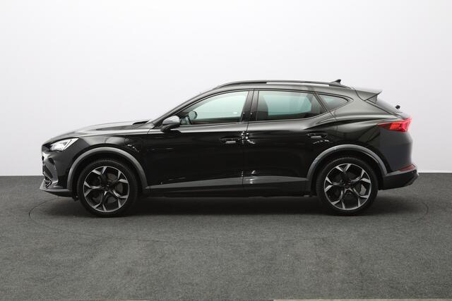 Cupra Formentor 1.4 e-Hybrid 245 PK VZ Performance PHEV, Panoramadak, Winterpakket, Camera
