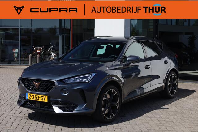 Cupra Formentor 1.4 e-Hybrid VZ Performance wegklapbare trekhaak, achteruitrijcamera, DCC, winterpakket stoelverwarming, park assist, precrash, schaal stoelen half leder, 19" LMV, Exclusive, side assist, acc, adaptieve cruise control, adaptief onderstel, keyless entry +