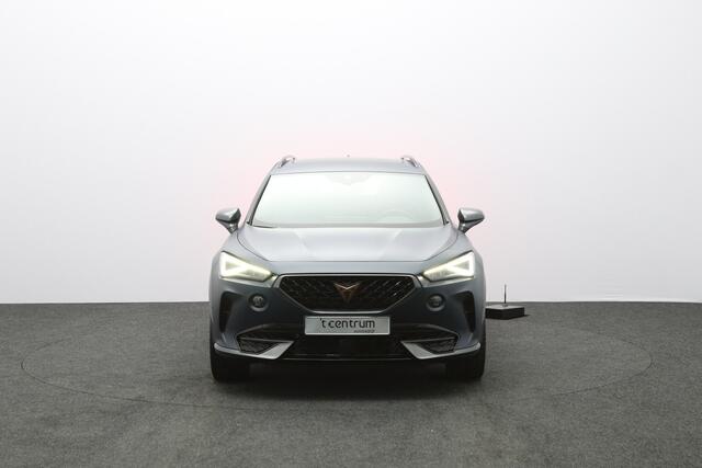Cupra Formentor 1.4 e-Hybrid 204 PK Performance PHEV, Panoramadak, Kuipstoelen, Memory, Adap. Cruise Control