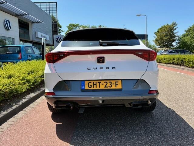 Cupra Formentor 1.4 TSI e-Hybrid Essential / App Connect / Navi / PDC
