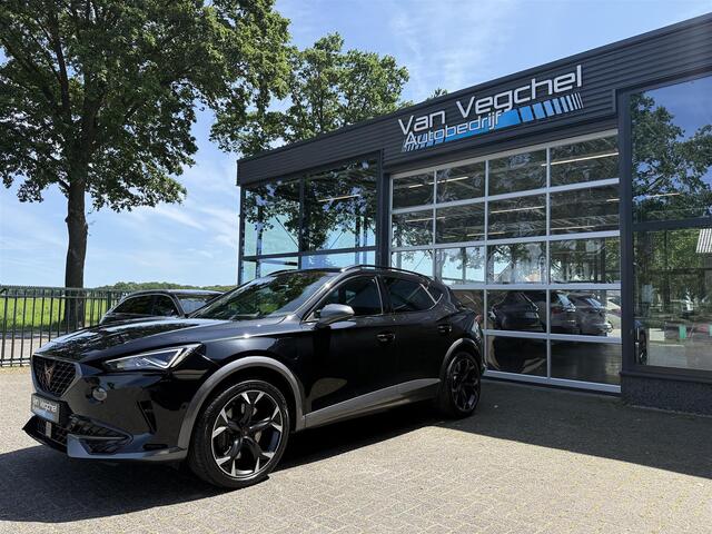 Cupra Formentor 1.4 e-Hyb VZ Perfomance | Adaptive Cruise| Camera | Side Assist | Lane Assist | Stoel-/Stuurverwarming
