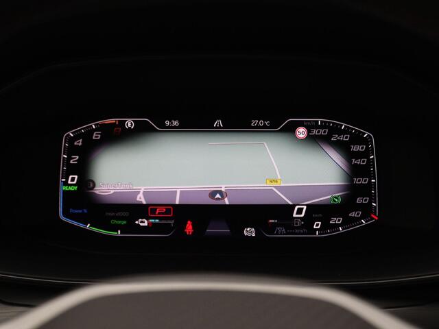 Cupra Formentor 1.4 e-Hybrid VZ Copper Edition 245PK DSG Panoramadak, Trekhaak, 360gr. Camera, Side Assist, Memorystoel, Matrix LED Verlichting, Elektr. Achterklep, 19" LM Velgen