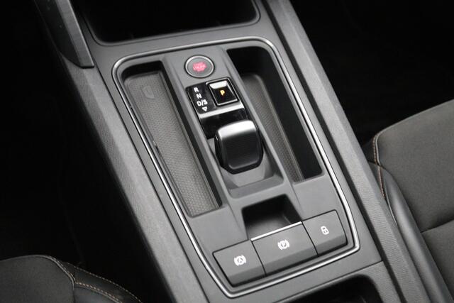 Cupra Formentor 1.4 TSI 204 PK e-Hybrid Essential, Adap. Cruise Control, LED, Carplay