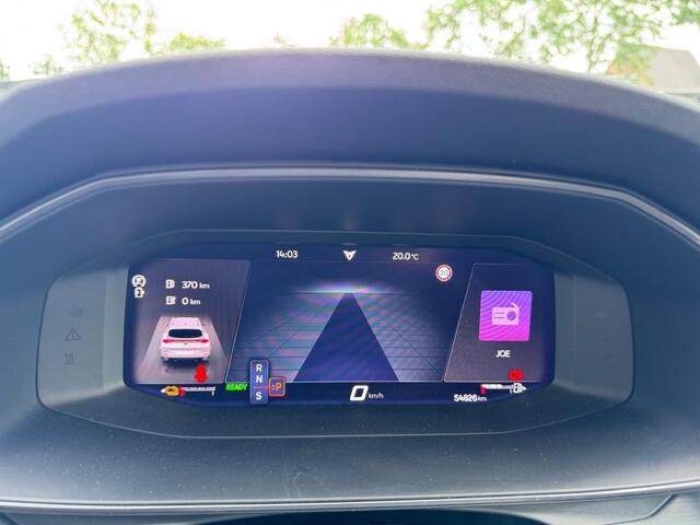 Cupra Formentor 1.4 e-Hybrid VZ 245PK Copper edition VZ stuurwiel Trekhaak Camera Blindspot Carplay etc!