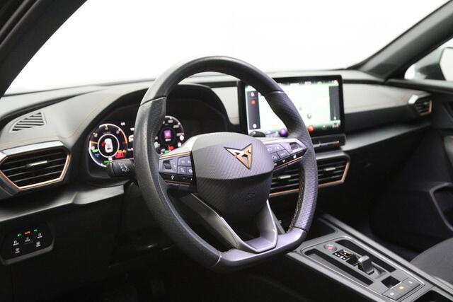 Cupra Formentor 1.4 e-Hybrid 204 PK Business PHEV, Adap. Cruise Control, Camera, Navigatie, Carplay
