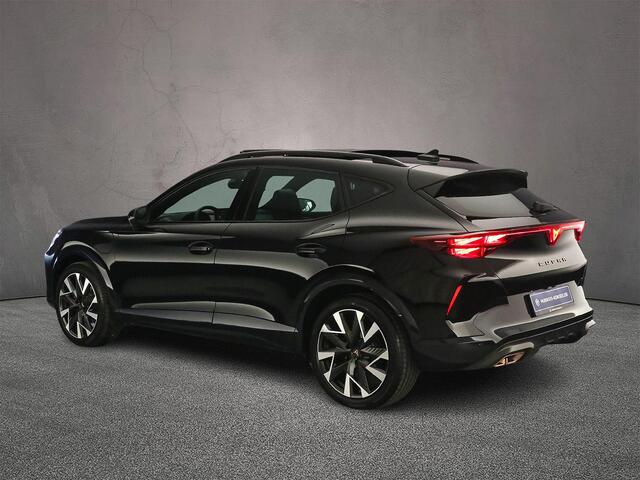 Cupra Formentor Business 1.5 TSI eHybrid 204pk DSG Automaat Trekhaak, Panoramadak, Adaptive cruise control, LED matrix koplampen, Stoelverwarming, Parkeersensoren