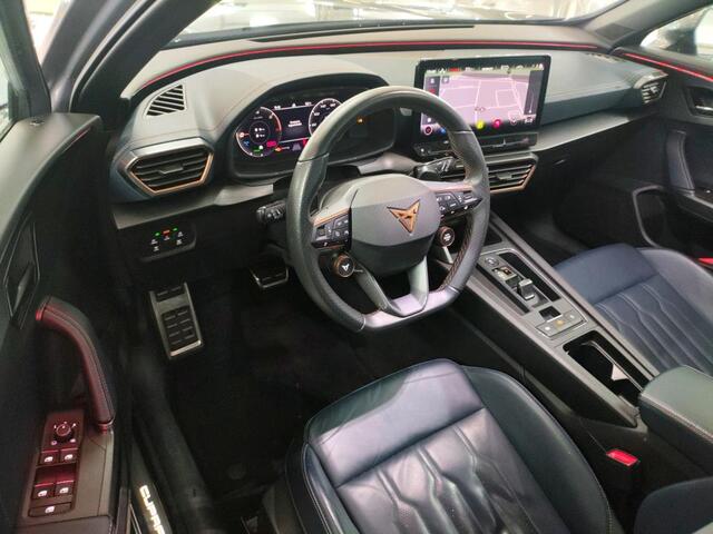 Cupra Formentor 1.4 e-Hybrid VZ Copper Ed. | Panorama | Camera | Kuipstoelen | 19"Lm