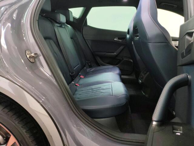 Cupra Formentor 1.4 e-Hybrid VZ Copper Ed. | Panorama | Camera | Kuipstoelen | 19"Lm