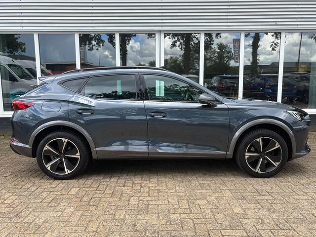 Cupra Formentor 1.5 TSI Business Edition | Pano | Trekhaak | Apple Carplay | Sfeerverlichting | Stoel & Stuurverwarming