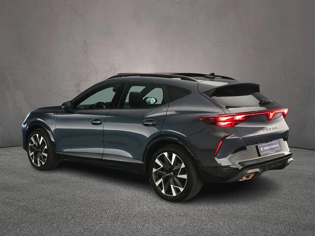 Cupra Formentor Business 1.5 TSI eHybrid 204pk DSG Automaat Trekhaak, Panoramadak, LED matrix koplampen, Adaptive cruise control, Achteruitrijcamera