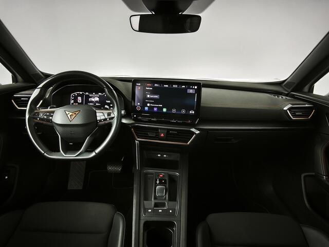 Cupra Formentor 1.4 TSI e-Hybrid Essential | Navigatie | Climate Control | Cruise Control | Lichtmetalen velgen 18" | Apple Carplay/Android Auto | Parkeersensoren voor, achter en achteruitrijcamera