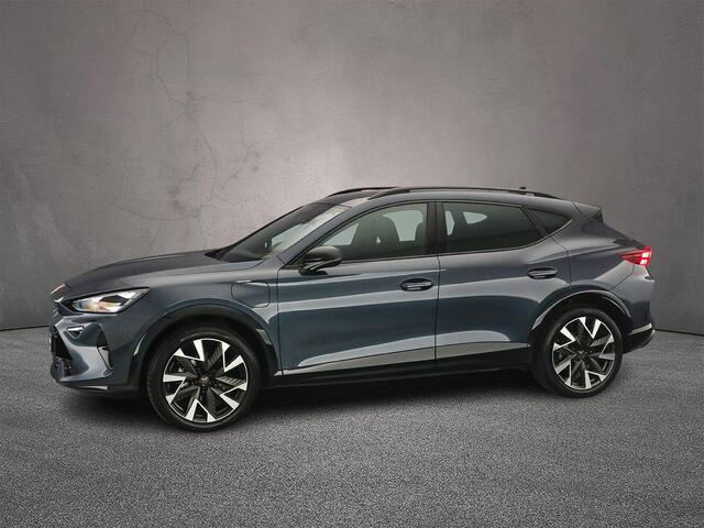Cupra Formentor Business 1.5 TSI eHybrid 204pk DSG Automaat Trekhaak, Panoramadak, Adaptive cruise control, LED matrix koplampen, Stoelverwarming, Achteruitrijcamera