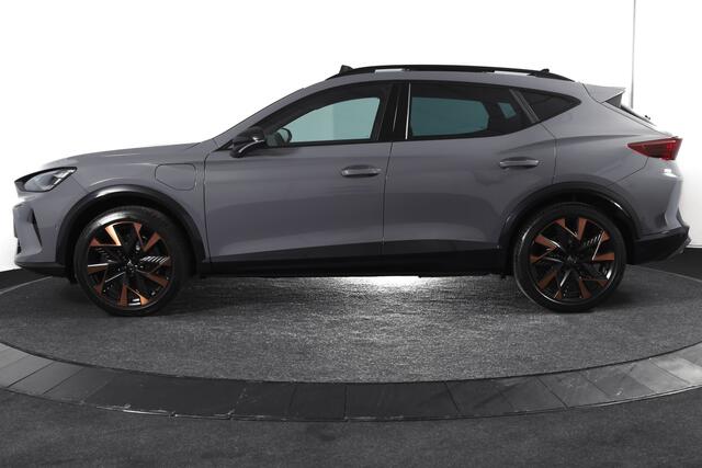 Cupra Formentor 1.5 TSI e-Hybrid 272 PK VZ Performance | S/k-panodak | Adapt. Cruise | Memory | Stoel-+Stuurverw. | 360 Camera | Dig. Cockpit | NAV + App. Connect | ECC | Elek. Klep | LM 19" | 7365