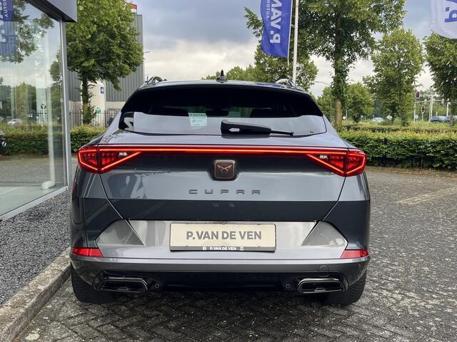 Cupra Formentor 1.4 e-Hybrid Adrenaline 204pk/150kW DSG Automaat | Virtual Cockpit | iACC | Side Assist | Camera | Lane | Stoel- en stuurverwarming | etc. etc.