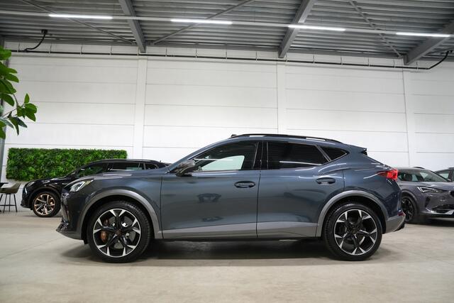 Cupra Formentor 2.0 TSI VZ 4DRIVE 310PK * Brembo - Pano - 360° Cam - Leder - Trekhaak - Beats - Keyless - Blind Spot *