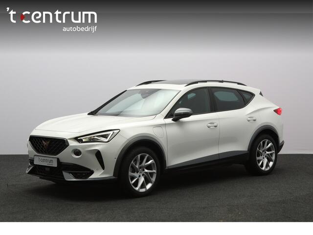 Cupra Formentor 1.4 e-Hybrid 204 PK Performance PHEV, Panoramadak, Kuipstoelen, Memory, Adap. Cruise Control