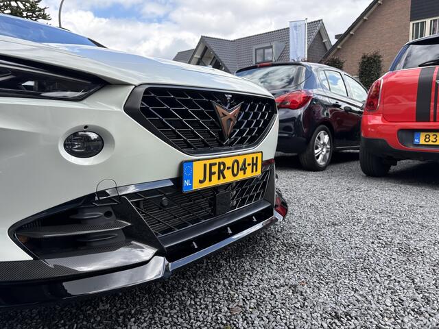 Cupra Formentor VZ5 2.5 390 PK | TAIGA GREY EDITION | No 295/999 | CARBON