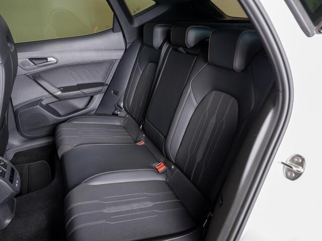 Cupra Formentor 1.5 TSI Business Edition Plus / 150pk / Panorama dak / Achteruitrijcamera / Geheugen stoelen / Trekhaak / Navigatie / Apple carplay /
