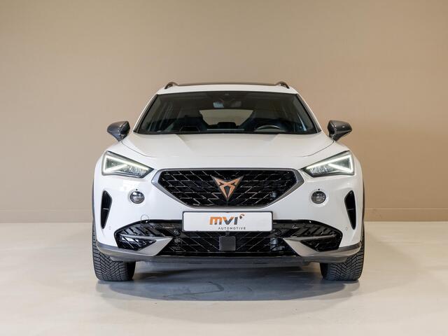Cupra Formentor 1.5 TSI Business Edition Plus / 150pk / Panorama dak / Achteruitrijcamera / Geheugen stoelen / Trekhaak / Navigatie / Apple carplay /