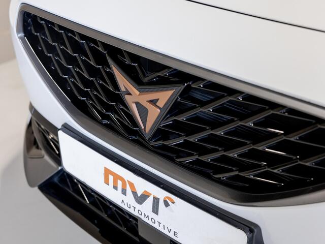 Cupra Formentor 1.5 TSI Business Edition Plus / 150pk / Panorama dak / Achteruitrijcamera / Geheugen stoelen / Trekhaak / Navigatie / Apple carplay /