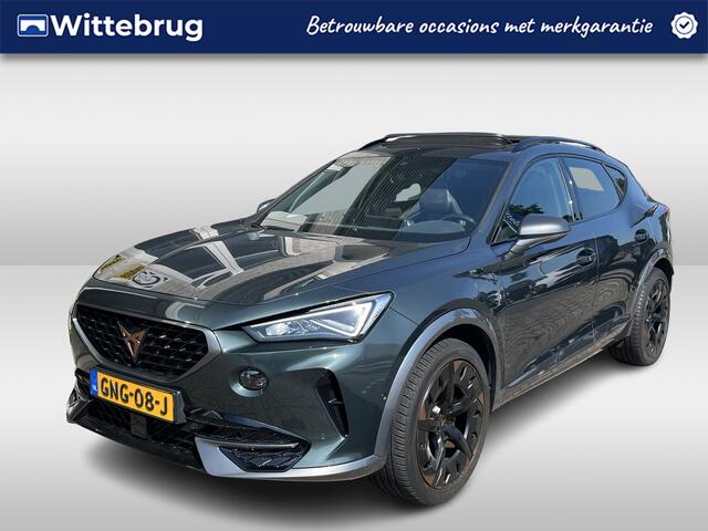 Cupra Formentor 1.4 e-Hybrid VZ Performance / AUTOMAAT/ PANO/ BUCKET SEATS/ / LEER/ STUUR+STOELVERWARM./ PARK.SENSOR. + CAMERA/ FULL LINK/ DODEHOEK/ KEYLESS/ ACC/ ELEK.ACHTERKLEP/ NAVI/ DAB/ CLIMA/ LED/ 19'' LMV