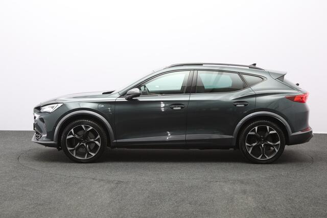 Cupra Formentor 1.4 e-Hybrid 245 PK VZ Performance, Trekhaak, Panoramadak, Kuipstoelen, LED