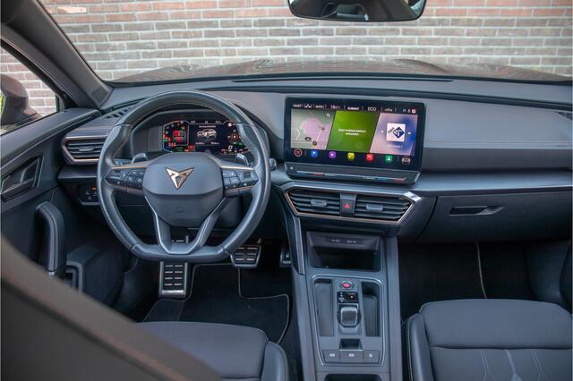 Cupra Formentor 1.4 e-Hybrid 245pk VZ, Stoel & Stuurverwarming, Navigatie, Camera, Full LED, Adaptive Cruise, DAB+.
