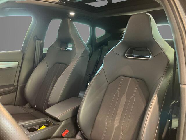 Cupra Formentor 1.4e-Hybrid 180kW/245PK VZ DSG · Panoramadak · Apple/Android Car Play · Stoel- & stuurverwarming · Camera ·