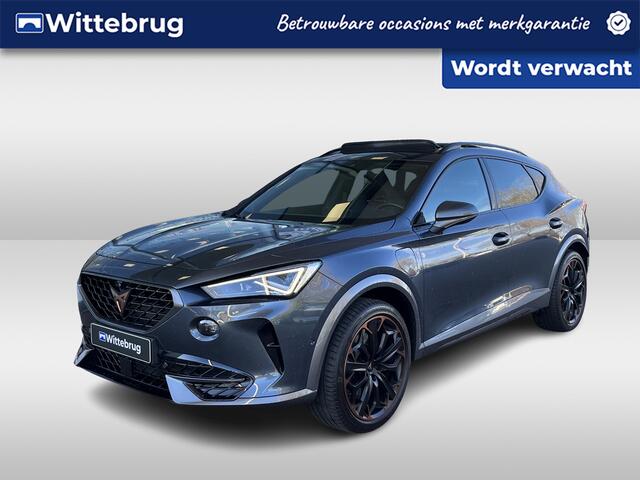 Cupra Formentor 1.4 e-Hybrid VZ Black Edition / Panorama dak / Leder / Memory / 360 Camera / Stoel & Stuur verwarming / 19 Inch