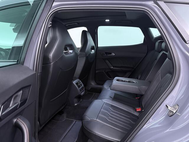 Cupra Formentor 1.5 TSI | Leder | Sportstoelen | Panoramadak | Camera | Sfeerverlichting | 150 pk | El. Trekhaak |