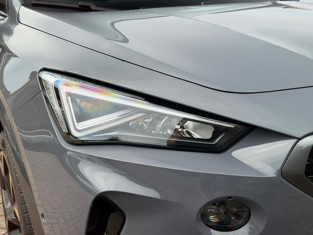 Cupra Formentor 1.4 VZ E-HYBRID Panodak Leer Trekhaak SOH 100%