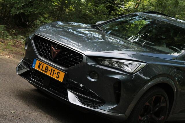Cupra Formentor 1.4 e-Hybrid VZ Copper Edition | Leder | Trekhaak | Carplay | ACC