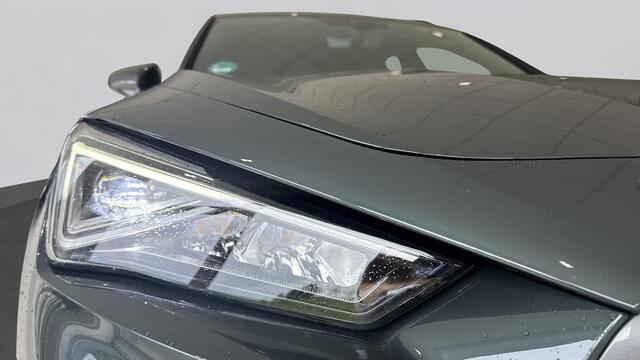 Cupra Formentor 1.4 TSI eHybrid 245pk PHEV VZ Copper Edition / Panoramadak / S-Stuur / Leder