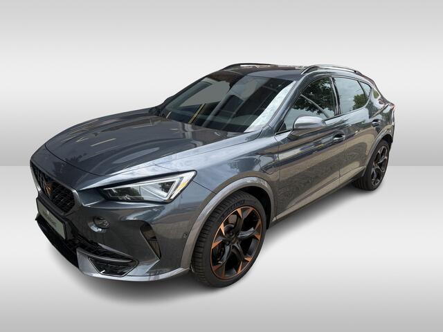 Cupra Formentor 1.4 e-Hybrid VZ Copper Edition | glazen panorama-dak / schuif | Matrix led koplampen | Apple Carplay/Android Auto |