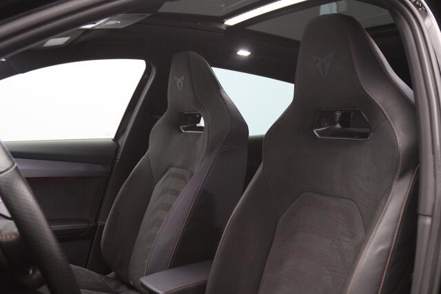 Cupra Formentor 1.4 e-Hybrid VZ 245 PK Black Edition PHEV, Panoramadak, Memory, Alcantara, Camera, Winterpakket