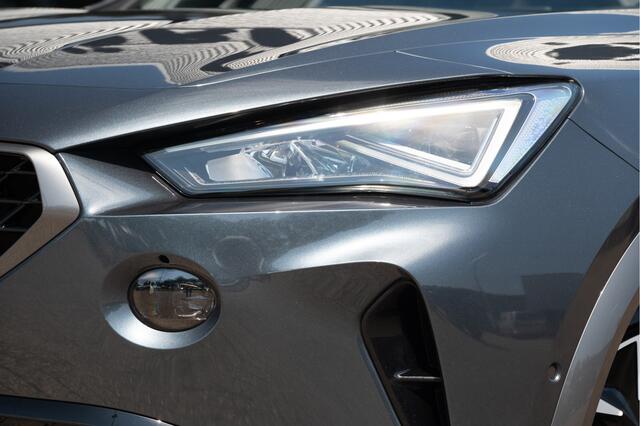 Cupra Formentor 1.4 e-Hybrid VZ Performance | Pano | Trekhaak | 360cam | DCC | Memory | Navi
