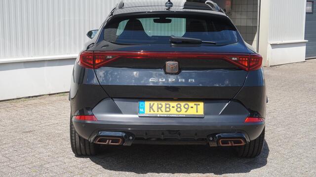 Cupra Formentor 1.4 e-Hybrid VZ 245PK Performance SOH 90.93% | 19" | Elektr Achterklep | Elektr bed stoel met Memory | Digital Cockpit | Alcantara