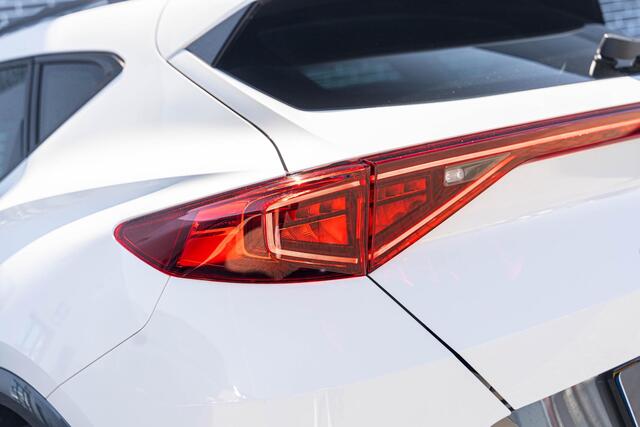 Cupra Formentor 1.4 TSI e-Hybrid Essential | Plug-in Hybrid (PHEV) | Achteruitrijcamera | Parkeersensoren | Stoelverwarming | Keyless Entry | LED Koplampen | Cruise Control Adaptief | Apple Carplay | Android Auto | Privacy Glas | Lichtmetalen Velgen 18 inch