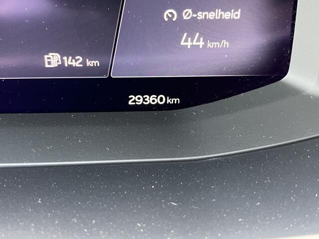 Cupra Formentor 1.4 e-Hybrid Performance / AUTOMAAT/ PANO/ BEATS AUDIO/ CAMERA/ PARK. SENSOREN/ FULL LINK/ STOEL-STUURVERWARM./ KEYLESS/ ADAPT. CRUISE/ NAVI/ CLIMA/ DAB/ 18" LMV