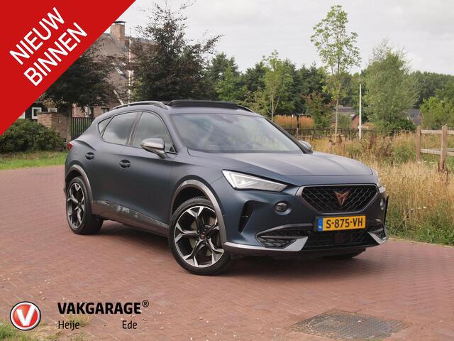 Cupra Formentor 1.4 e-Hybrid VZ Black Edition | Panoramadak | Trekhaak | Camera | Sfeerverlichting | Leer | NL-Auto |