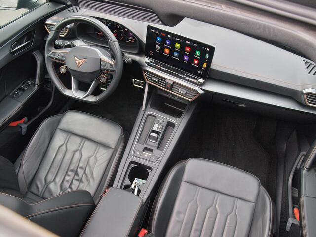 Cupra Formentor 1.4 e-Hybrid VZ Black Edition | Panoramadak | Trekhaak | Camera | Sfeerverlichting | Leer | NL-Auto |