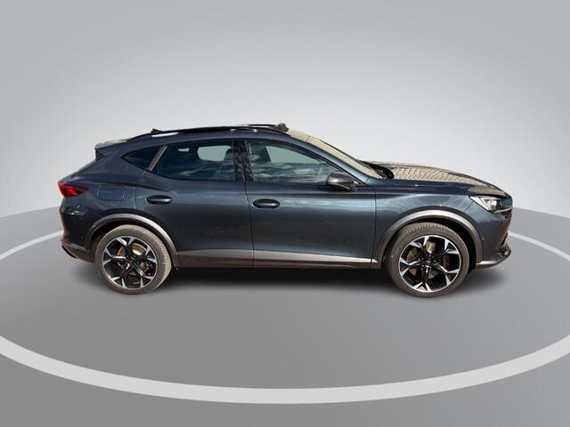 Cupra Formentor 1.4 e-Hybrid 180KW/245PK VZ Performance · Camera + parkeersensoren · Trekhaak · Panoramadak ·