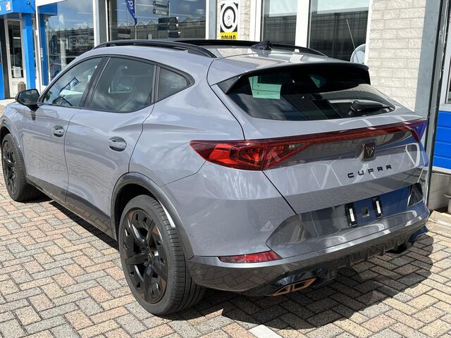 Cupra Formentor 1.4 e-Hybrid VZ Black Edition / 245 PK/ AUTOMAAT/ PANODAK/ SPORTSTOELEN/ NAVI/ KEYLESS/ STOELVERWARM./ 360 CAMERA/ FULL LINK
