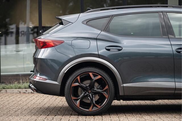 Cupra Formentor 1.4 e-Hybrid Performance | Pano | Trekhaak | ACC | Camera |