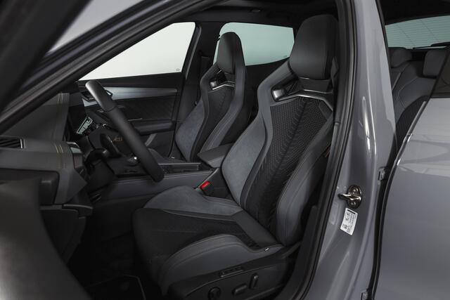 Cupra Formentor 1.5 TSI e-Hybrid VZ Tribe Edition | S/k-Panodak | Dig. Cockpit | Adapt. Cruise | Stoel-+ Stuurverw. PDC | 360 Camera | NAV + App. Connect | ECC | Elek. Klep | LM 19" | 0683