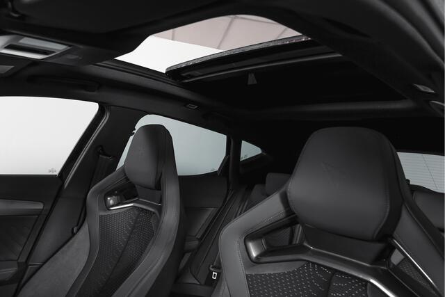 Cupra Formentor 1.5 TSI e-Hybrid VZ Tribe Edition | S/k-Panodak | Dig. Cockpit | Adapt. Cruise | Stoel-+ Stuurverw. PDC | 360 Camera | NAV + App. Connect | ECC | Elek. Klep | LM 19" | 7976
