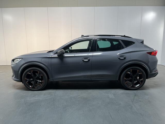 Cupra Formentor 1.4 e-Hybrid Black Edition / AUTOMAAT/ PANO/ LEER/ BEATS AUDIO/ 360 CAMERA/ PARK. SENSOREN/ MEMORY SEATS/ DODE HOEK/ KEYLESS/ STOEL-STUURVERWARM./ TRAVEL ASSIST/ ADAPT. CRUISE/ FULL LINK/ VIRTUAL COCKPIT/ NAVI/ CLIMA